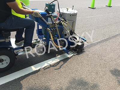 RS-1 Thermoplastic Road Marking Machine On-Site Working