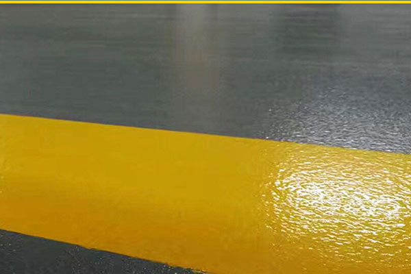 What is the Difference Between Traffic Paint and Regular Paint?