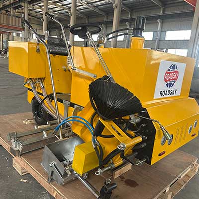 RS-15D Multifunctional Hot Melt Road Marking Machine Emballage et livraison