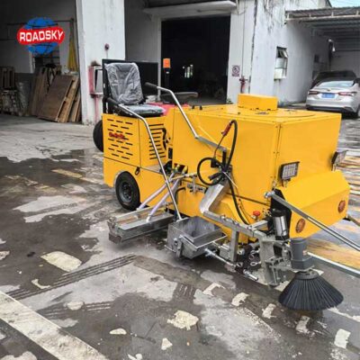 RS-15D Multifunctional Hot Melt Road Marking Machine
