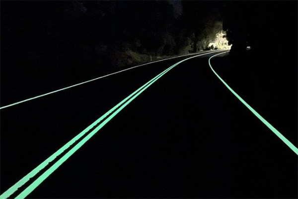 What is Glow in the Dark Road Marking Paint