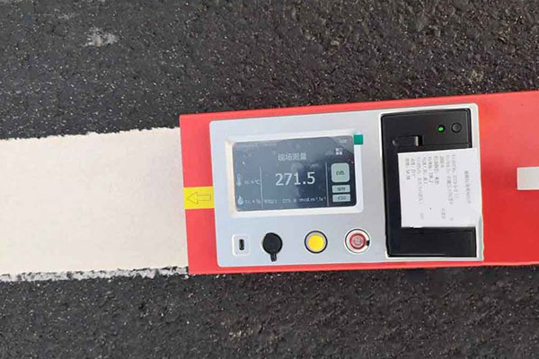 Retroreflectivity Standards and Compliance