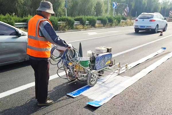Import Road Marking Machines from China: Buyer’s Guide