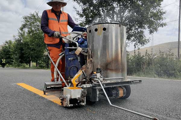 Main Types of Road Marking Machines