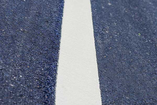 What Causes White Thermoplastic Road Marking Paint to Turn Yellow